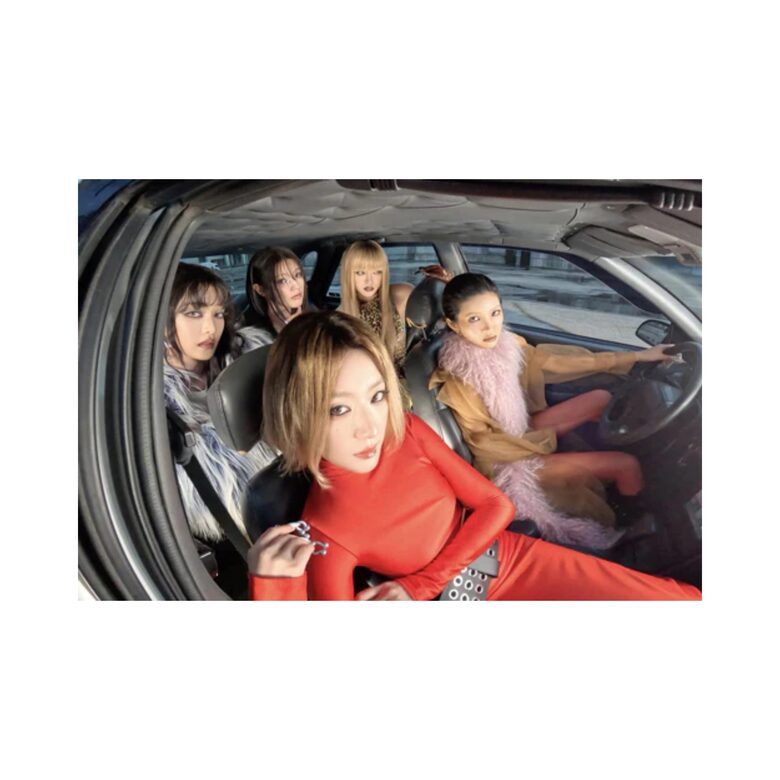 POSTER | i-dle [We are] / I